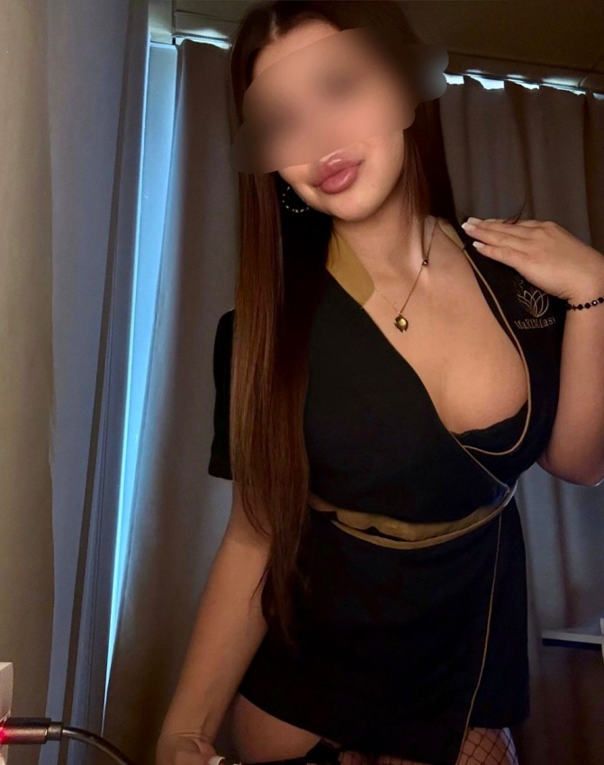 Bella - Erotische Tantra Massage