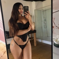 Daphne - Erotische Tantra Massage