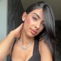 Iris - Erotische Tantra Massage