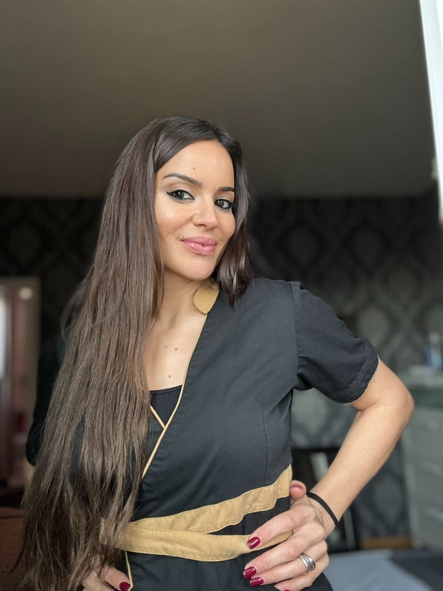 Lucia - Erotische Tantra Massage