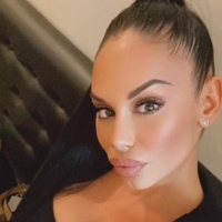 Mia - Erotische Tantra Massage