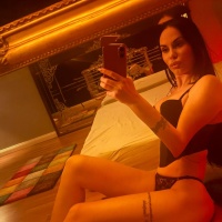 Mia - Erotische Tantra Massage