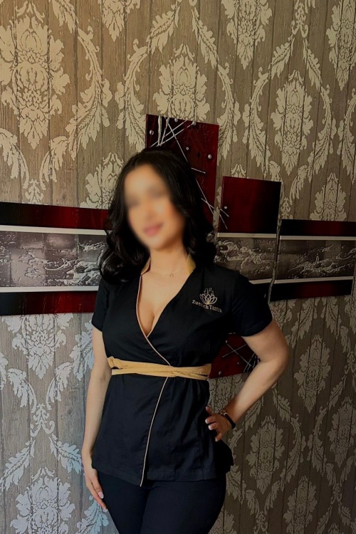 Noa - Erotische Tantra Massage