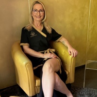 Silvia - Erotische Tantra Massage