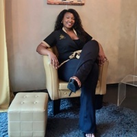 Sina - Erotische Tantra Massage